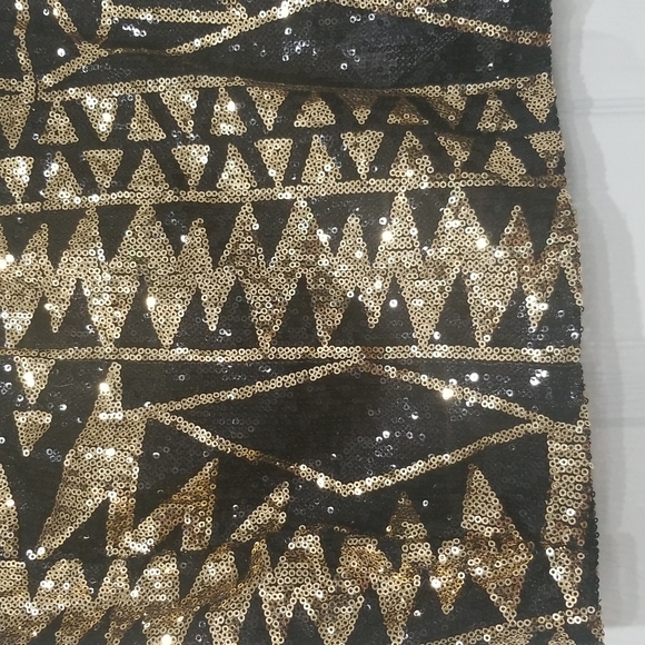 Crystal K Sequin Mini Skirt - Picture 8 of 10